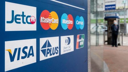 What Can Companies Learn From Esports Executives About Issuing Global Payments?