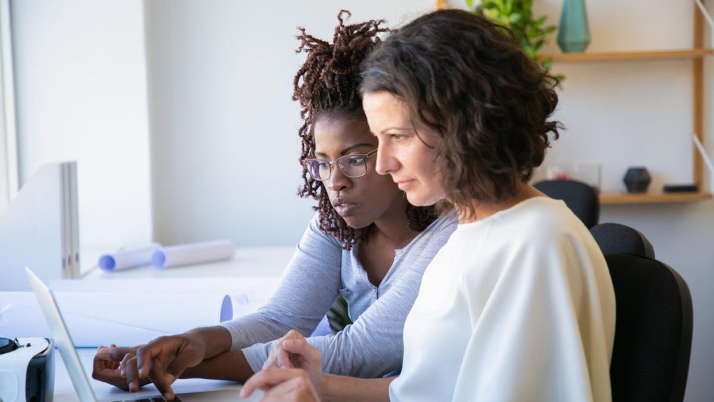 How To Succeed At Work By Managing Up